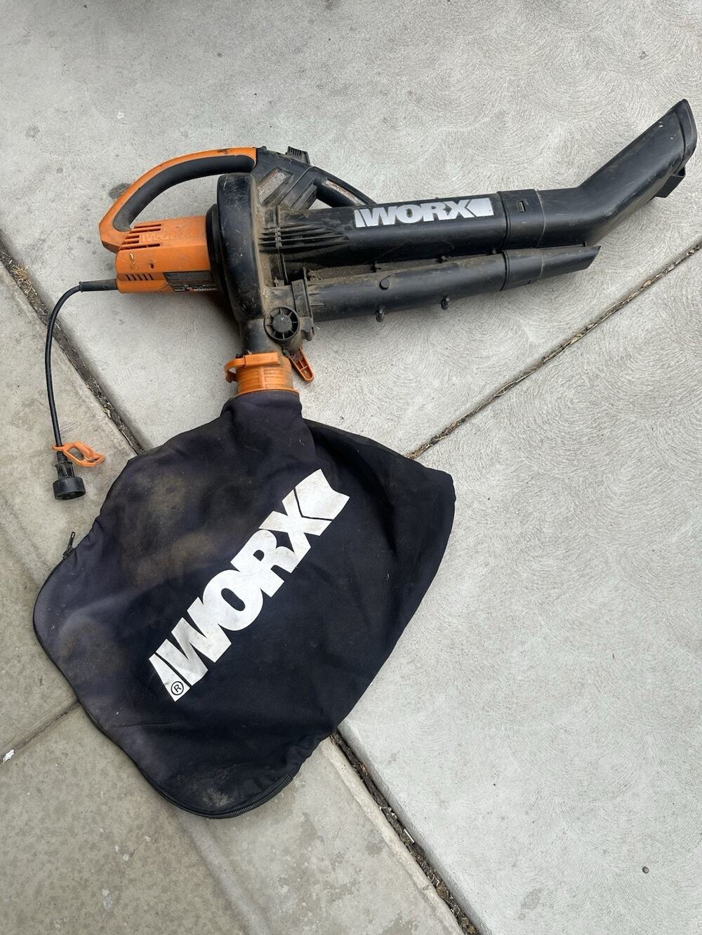 WG505 Worx TRIVAC 12 Amp 3-In-1 Electric Blower/Mulcher/Vacuum